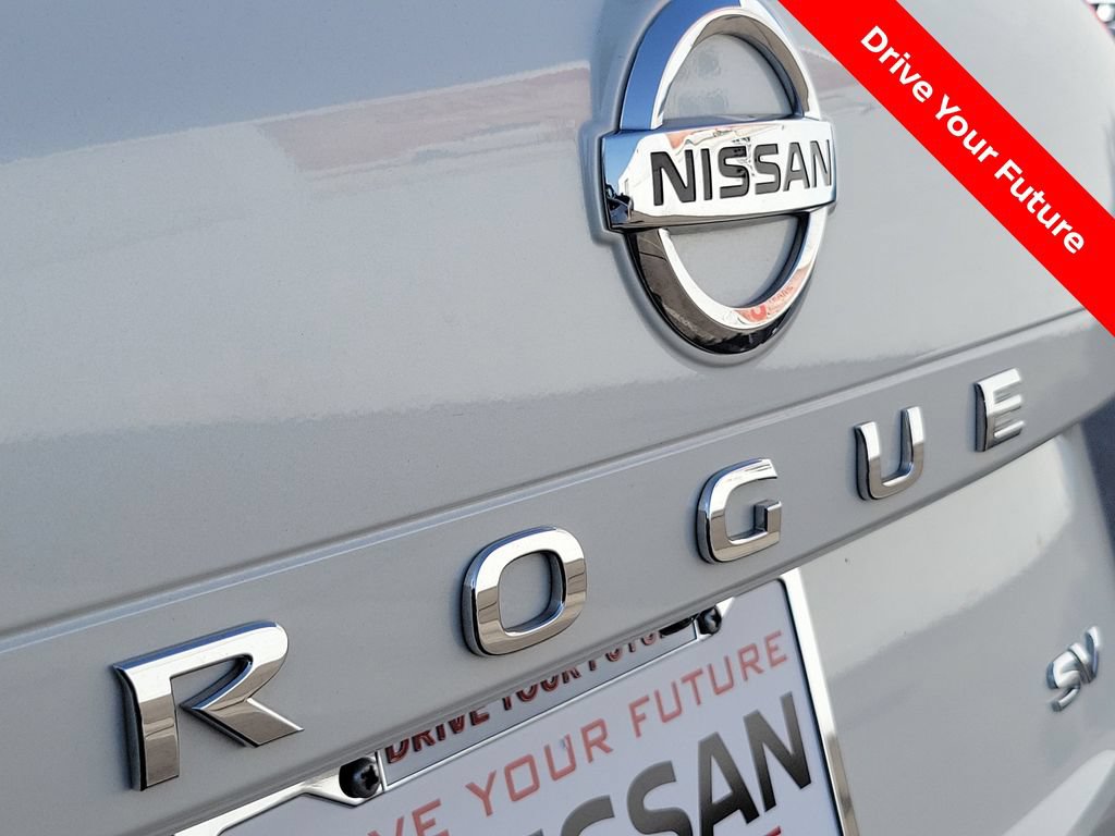 Certified 2021 Nissan Rogue SV FWD image 25