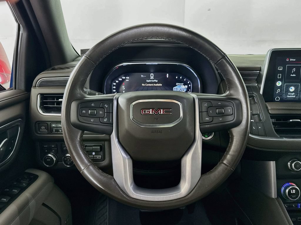 Used 2022 GMC Yukon XL SLT w/ SLT Luxury Package AWD/4WD image 11