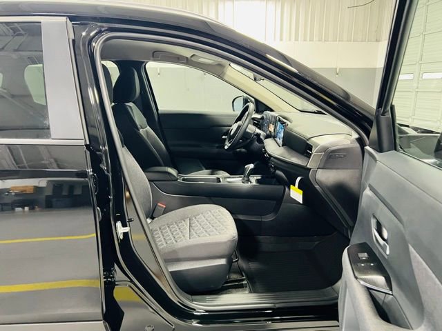 New 2026 Nissan Kicks SV image 32