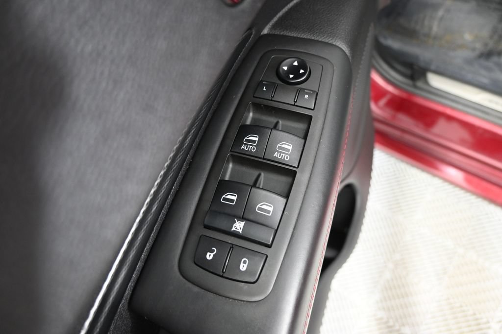 Used 2021 Dodge Durango R/T w/ Blacktop Package AWD/4WD image 21