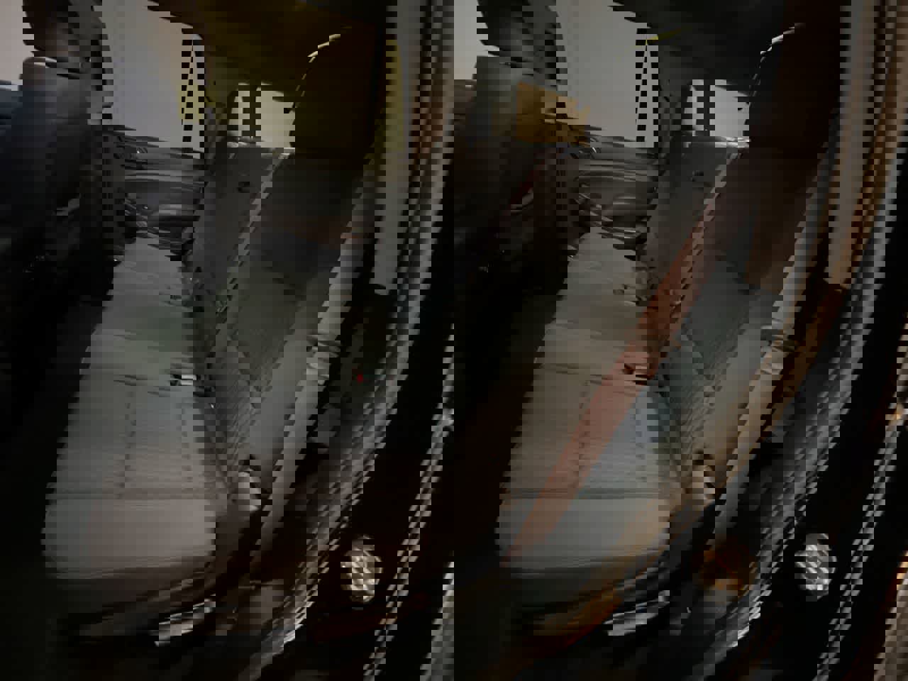 Used 2017 GMC Yukon SLE w/ SLE Value Package image 22