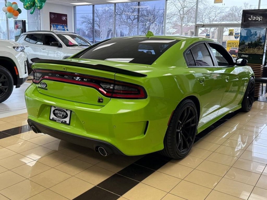 Used 2023 Dodge Charger Scat Pack w/ Dynamics Package RWD image 4