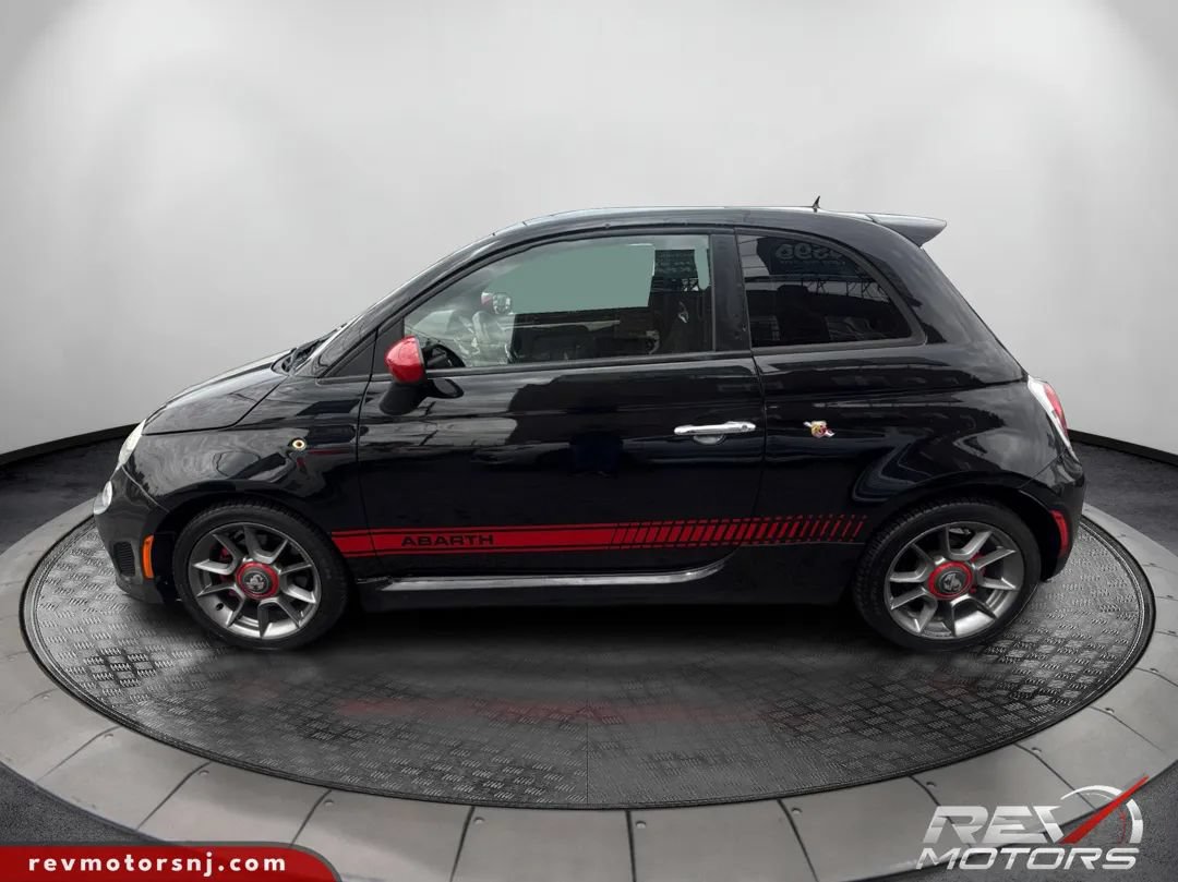 Used 2012 FIAT 500 Abarth w/ Safety & Convenience Pkg FWD image 2