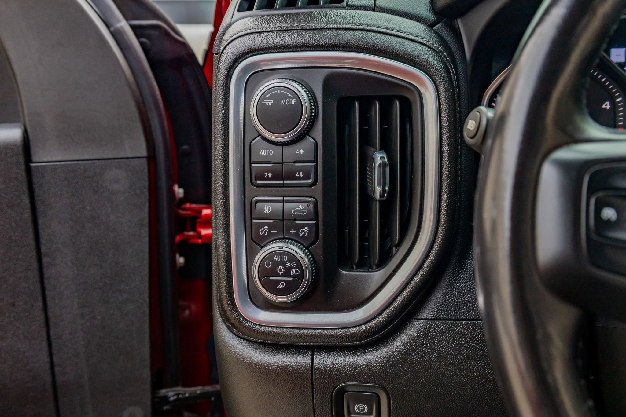 Used 2022 GMC Sierra 3500 Denali AWD/4WD image 22