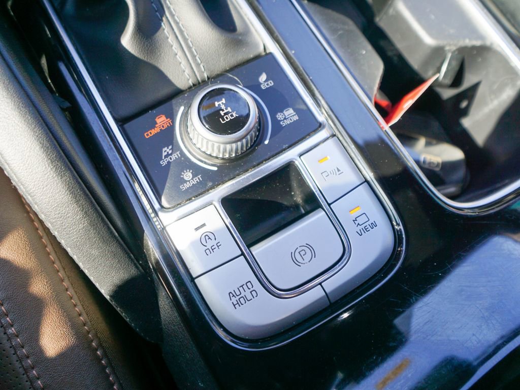 Used 2022 Kia Telluride SX w/ SX Prestige Package image 31