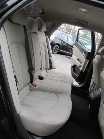 Used 2016 Kia Optima LX FWD image 13