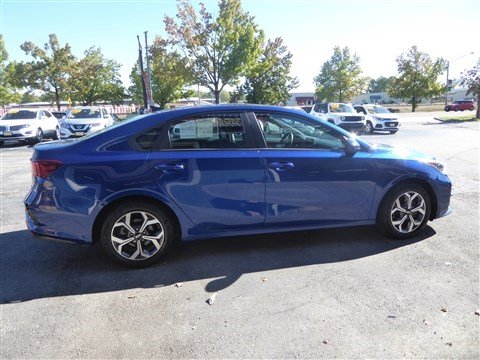 Used 2021 Kia Forte LXS image 5