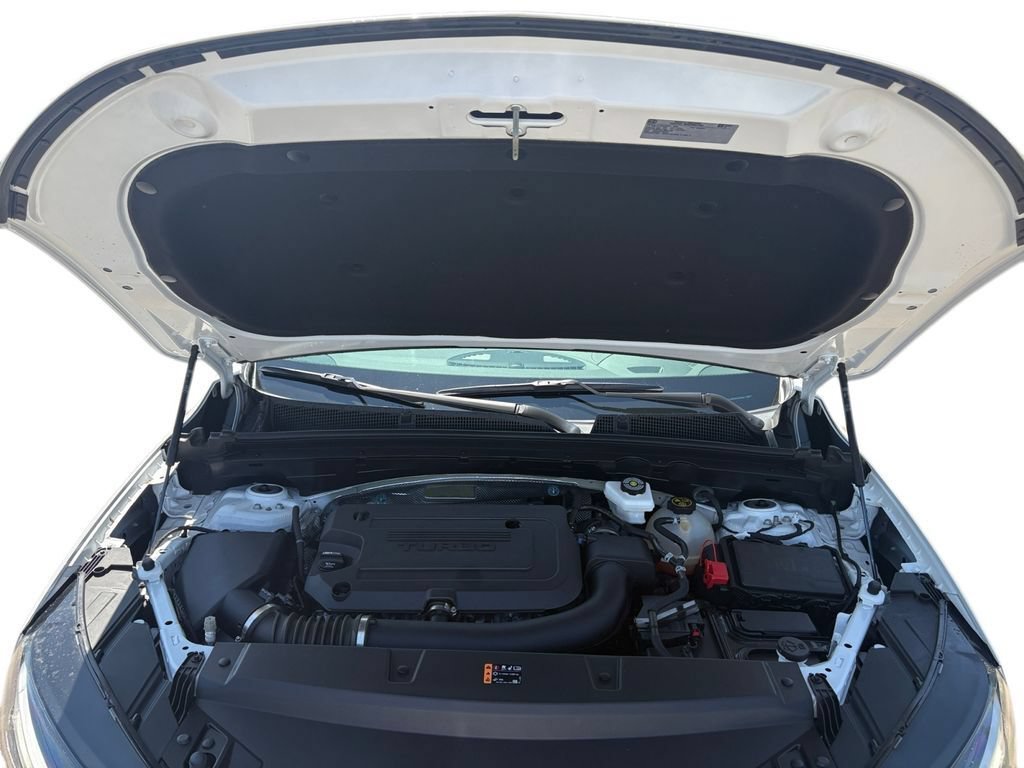 Used 2023 Buick Envision Preferred AWD/4WD image 18