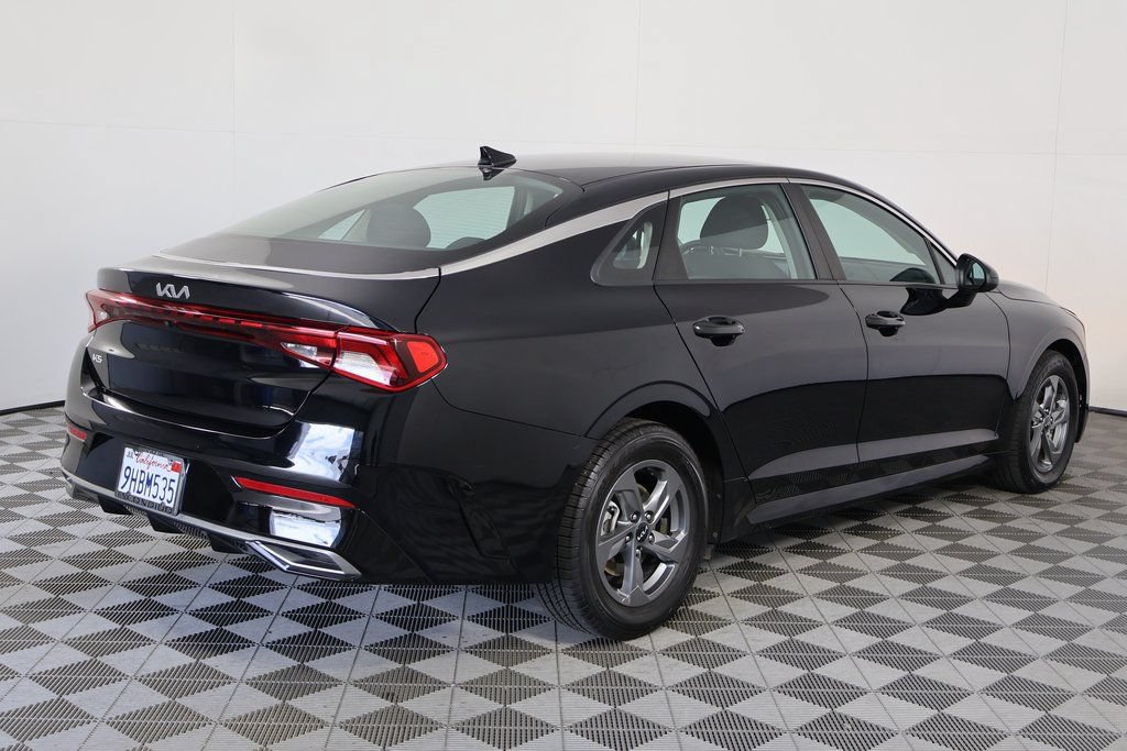 Used 2023 Kia K5 LXS FWD image 4
