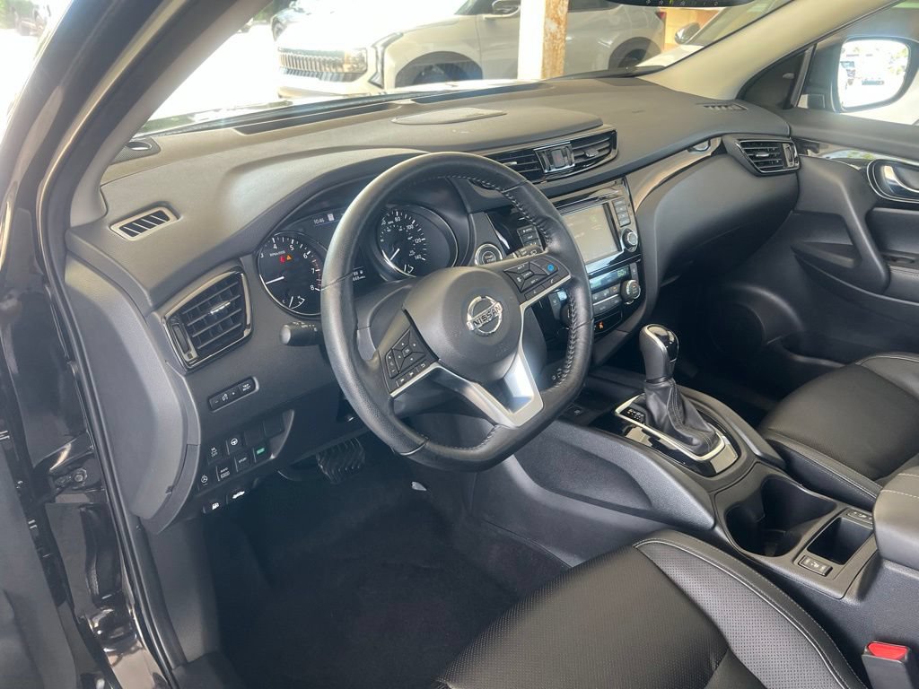 Certified 2022 Nissan Rogue Sport SL w/ Premium Package AWD/4WD image 6