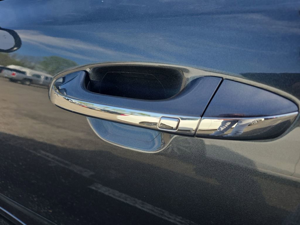 Used 2020 Kia Optima SE image 9