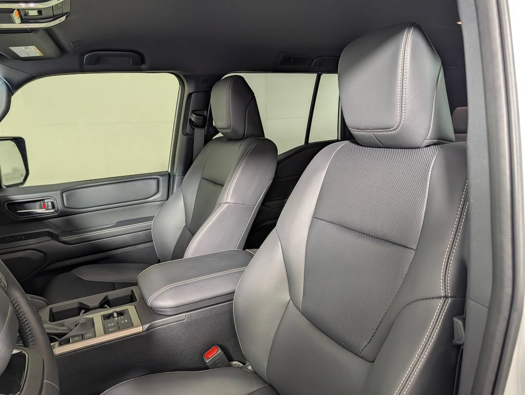Used 2025 Toyota Land Cruiser AWD/4WD image 25