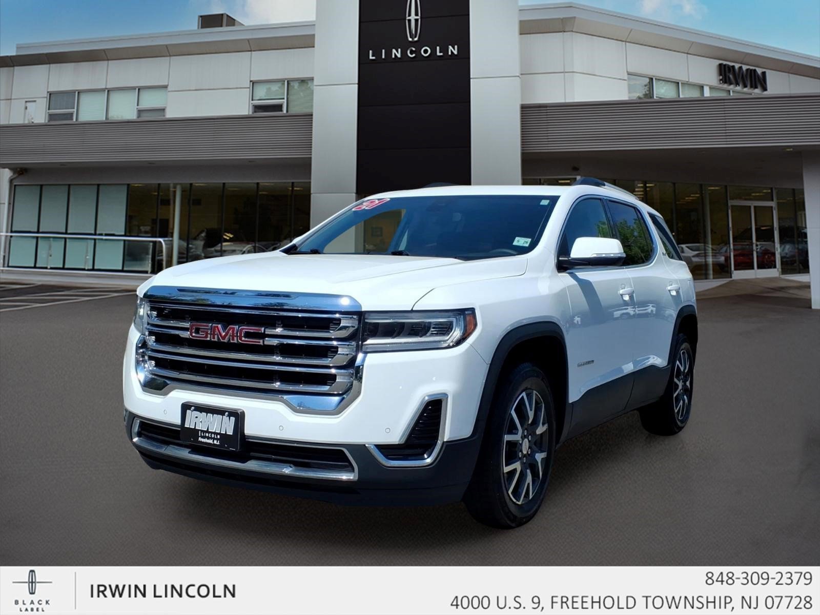 Used 2021 GMC Acadia SLE w/ Driver Convenience Package FWD image 4