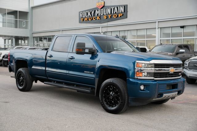 Used 2015 Chevrolet Silverado 3500 LT w/ LT Fleet Convenience Package image 3
