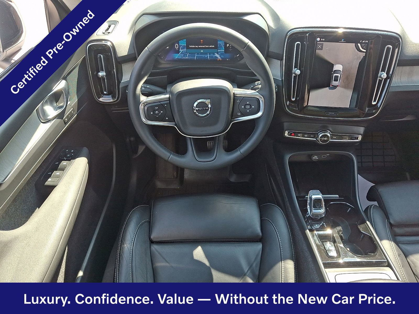 Used 2023 Volvo XC40 B5 Plus w/ Driver Assist Package AWD/4WD image 12