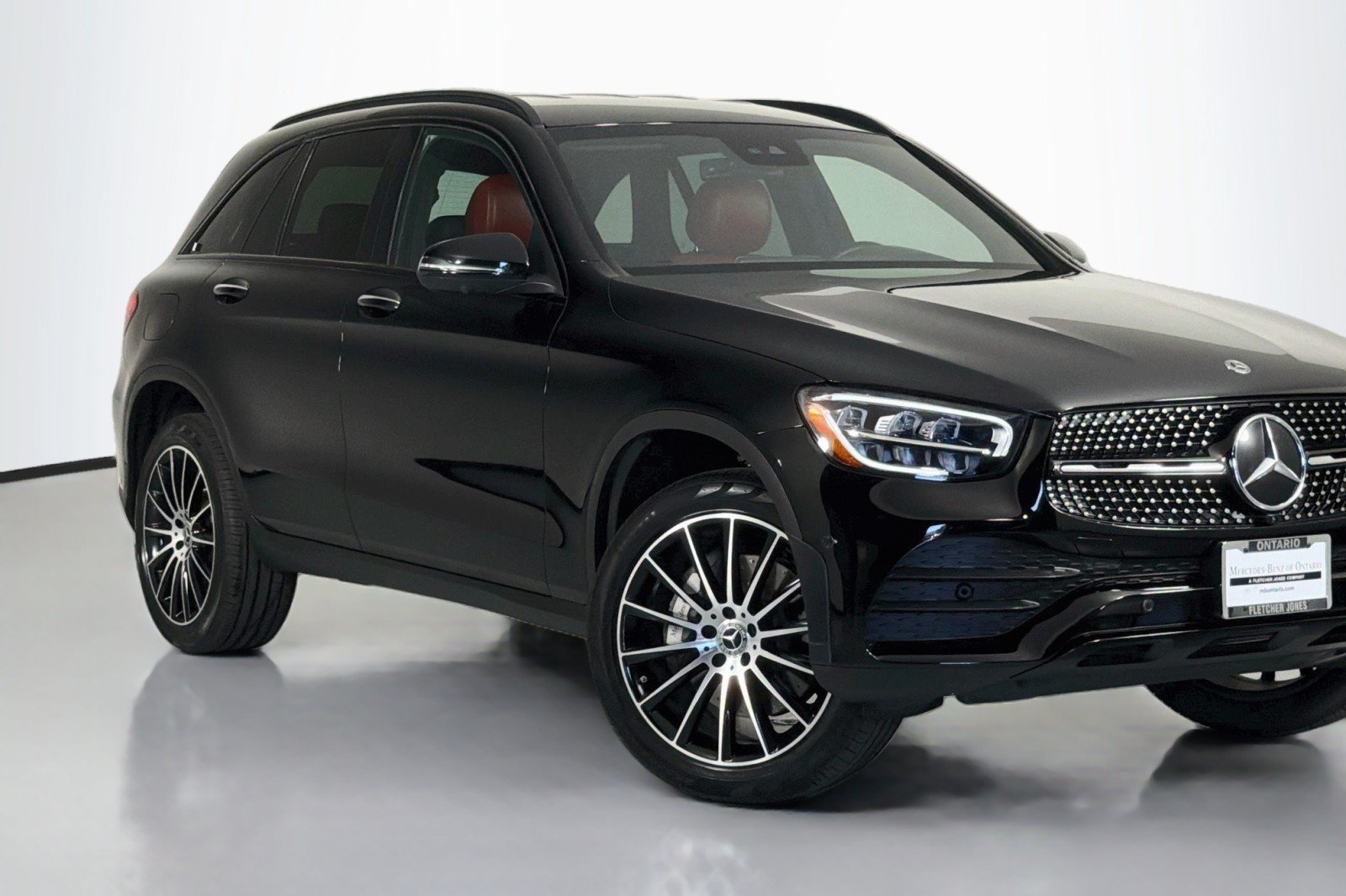 Certified 2022 Mercedes-Benz GLC 300 4MATIC w/ AMG Line image 15
