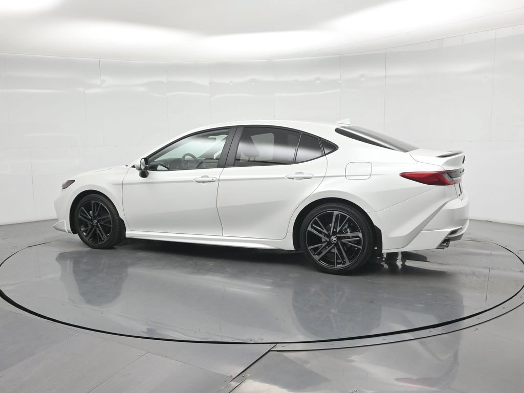 Used 2026 Toyota Camry XSE FWD image 6