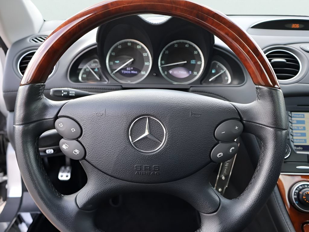 Used 2008 Mercedes-Benz SL 550 image 31