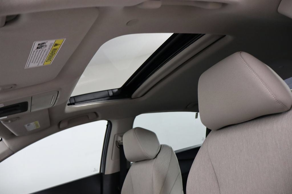 Used 2023 Honda Accord EX image 16