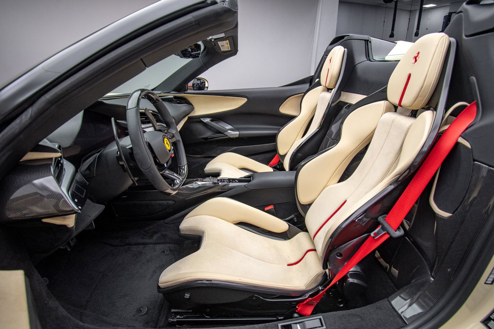 Used 2024 Ferrari SF90 Spider AWD/4WD image 17