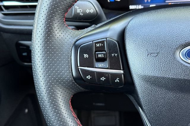 Used 2023 Ford Escape ST-Line image 30