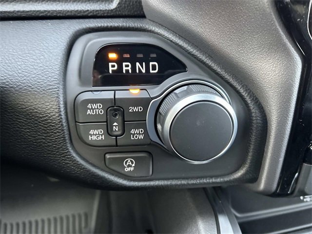 New 2026 RAM 1500 4x4 Crew Cab image 11