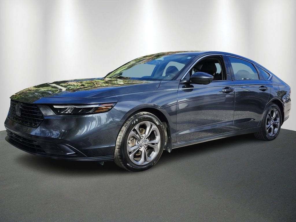 Certified 2023 Honda Accord EX image 3