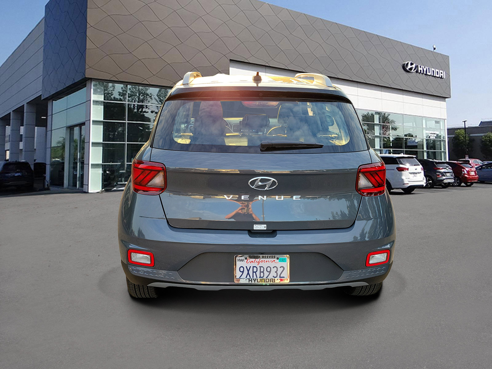 Certified 2026 Hyundai Venue SEL FWD image 4