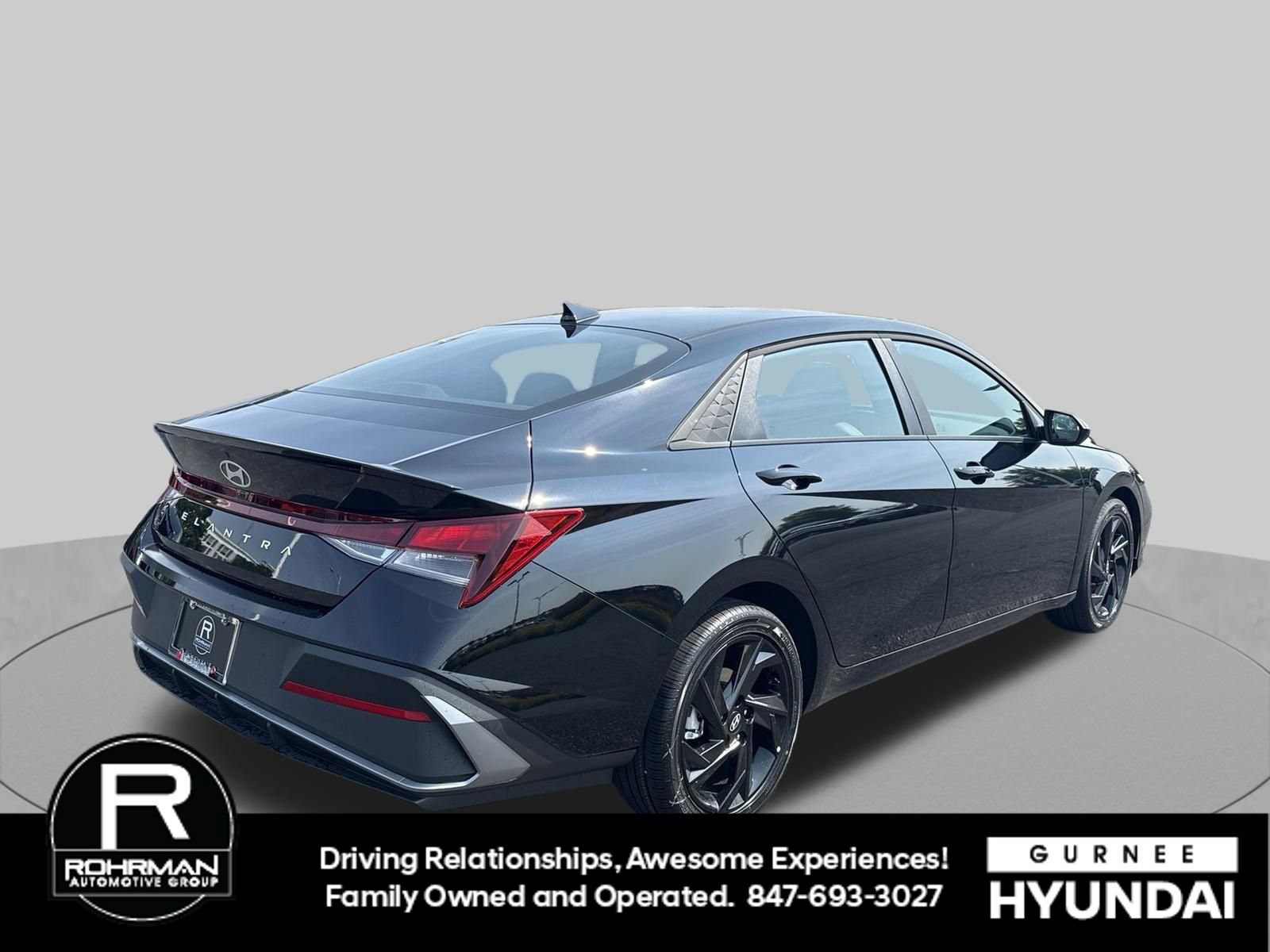 New 2026 Hyundai Elantra SEL Sport FWD image 10