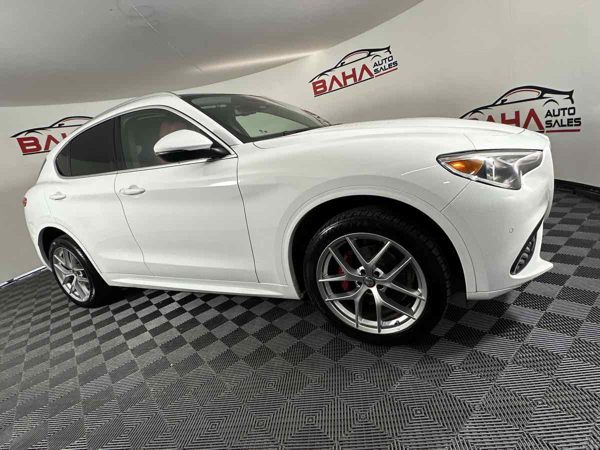 Used 2021 Alfa Romeo Stelvio Ti w/ Active Assist 2 Package TI image 12