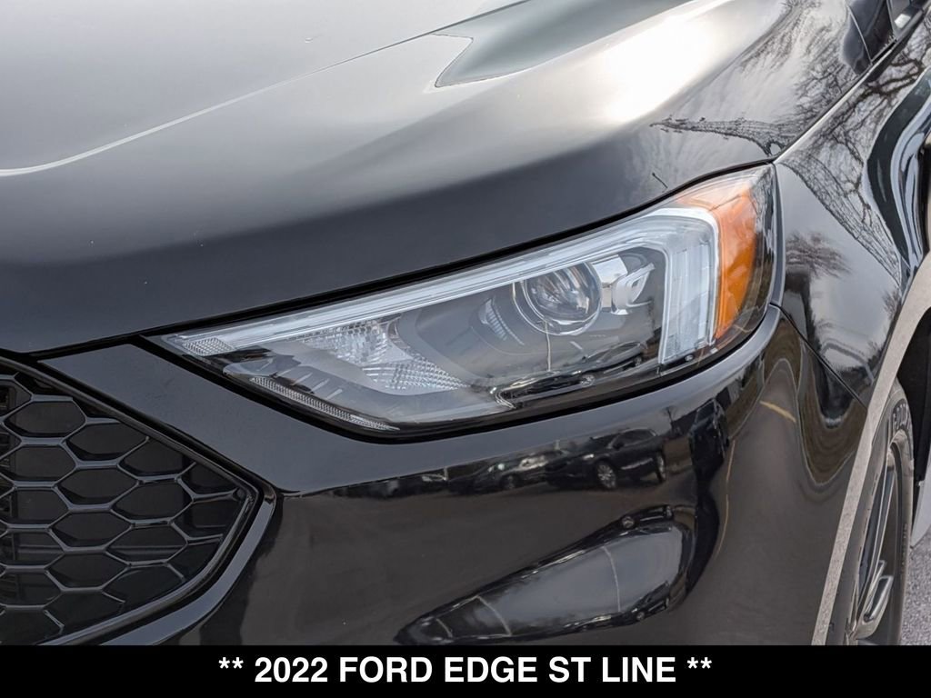 Used 2022 Ford Edge ST-Line w/ Class II Trailer Tow Package AWD/4WD image 9