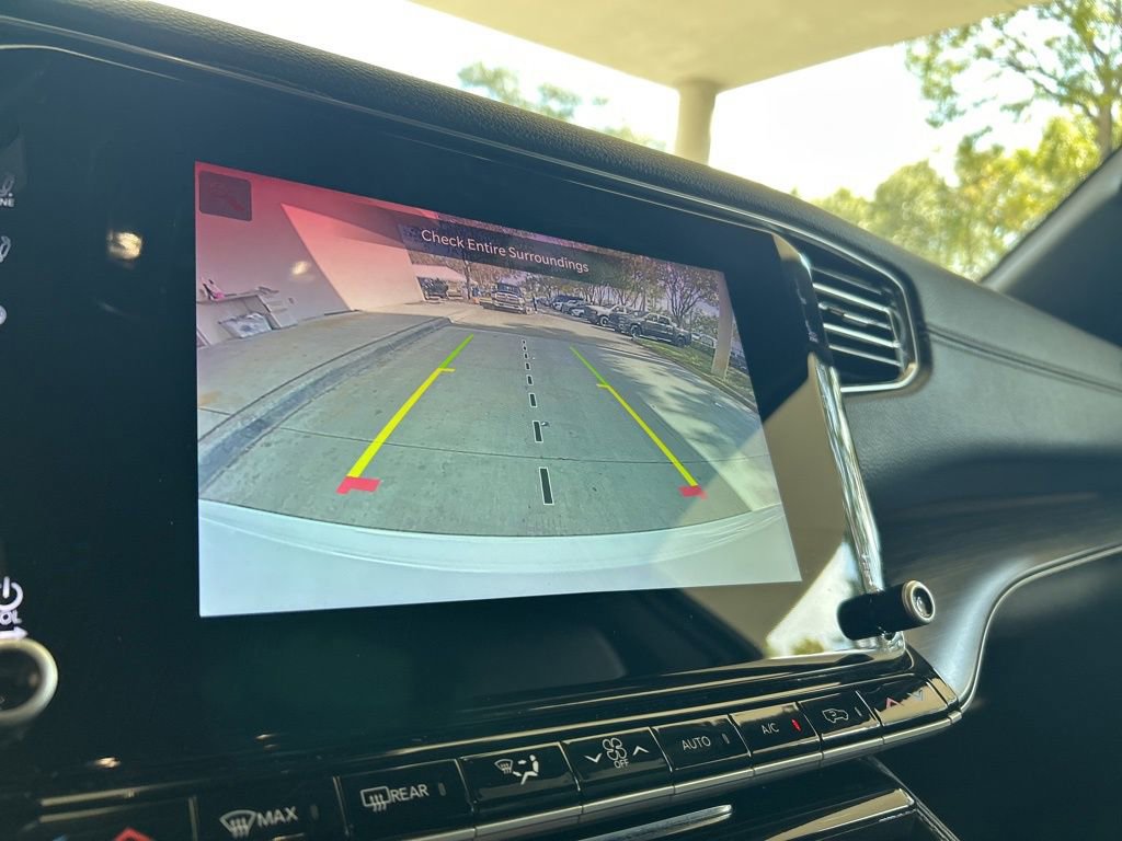 Used 2023 Jeep Wagoneer Series III w/ Preferred Equipment Group image 9