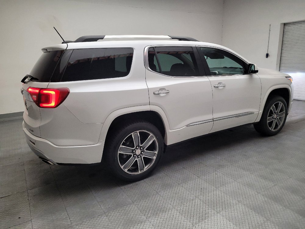 Used 2017 GMC Acadia Denali w/ Technology Package AWD/4WD image 10