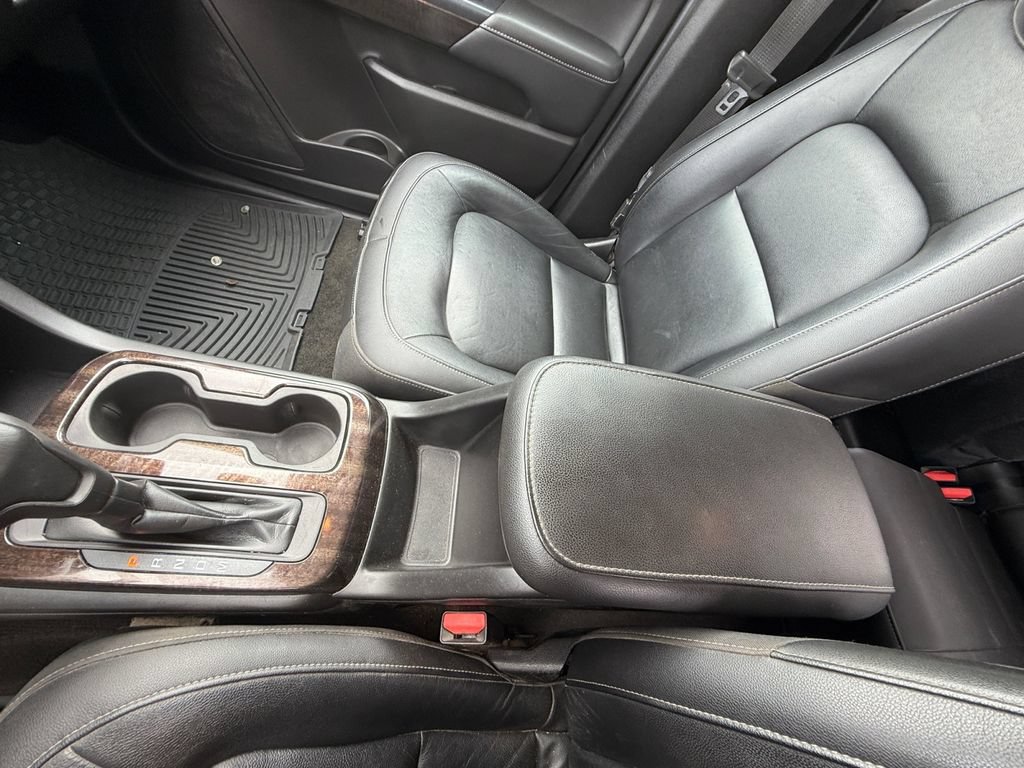 Used 2016 GMC Canyon SLT w/ Driver Alert Package AWD/4WD image 31