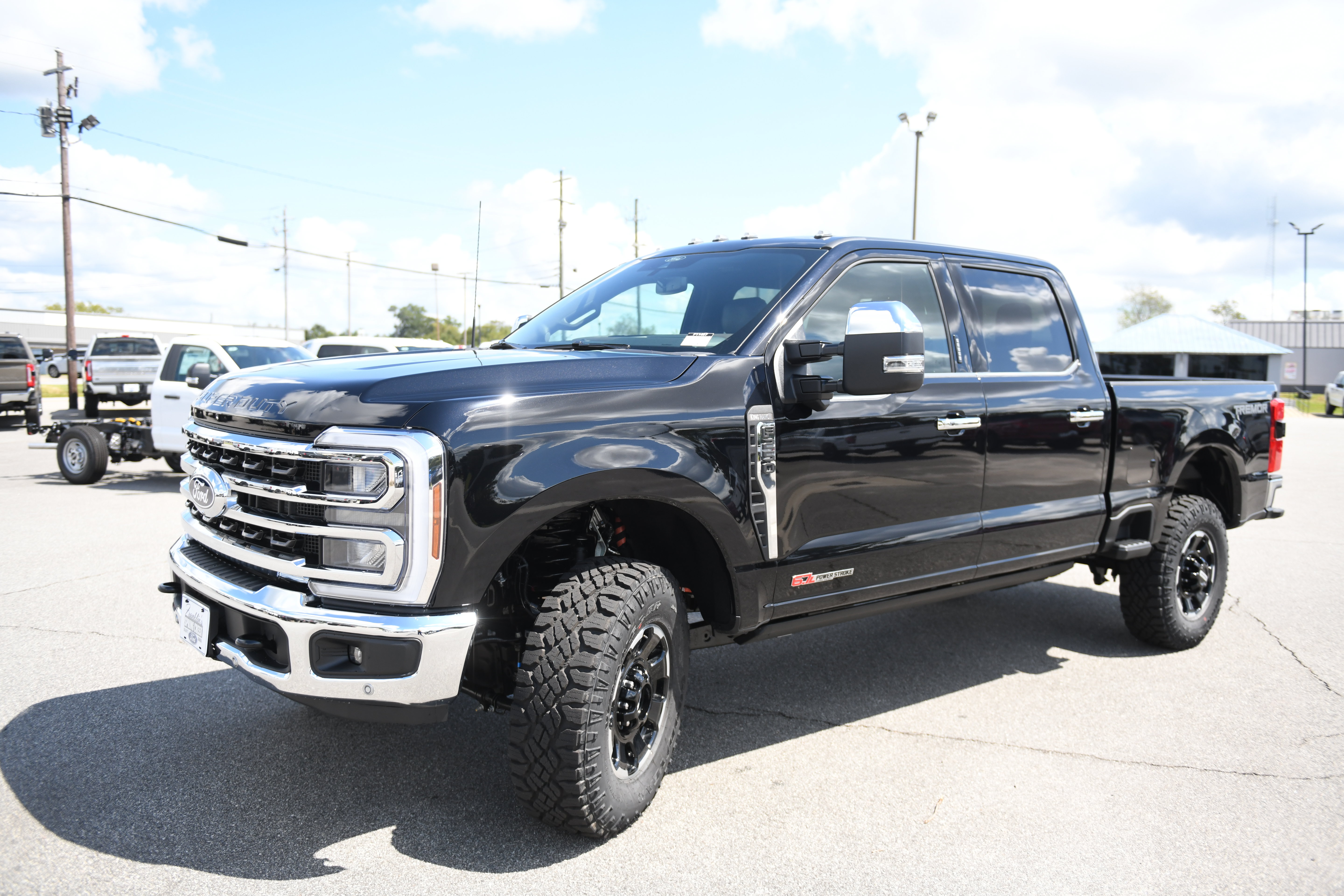 New 2027 Ford F250 King Ranch w/ Tremor Off-Road Package AWD/4WD image 5