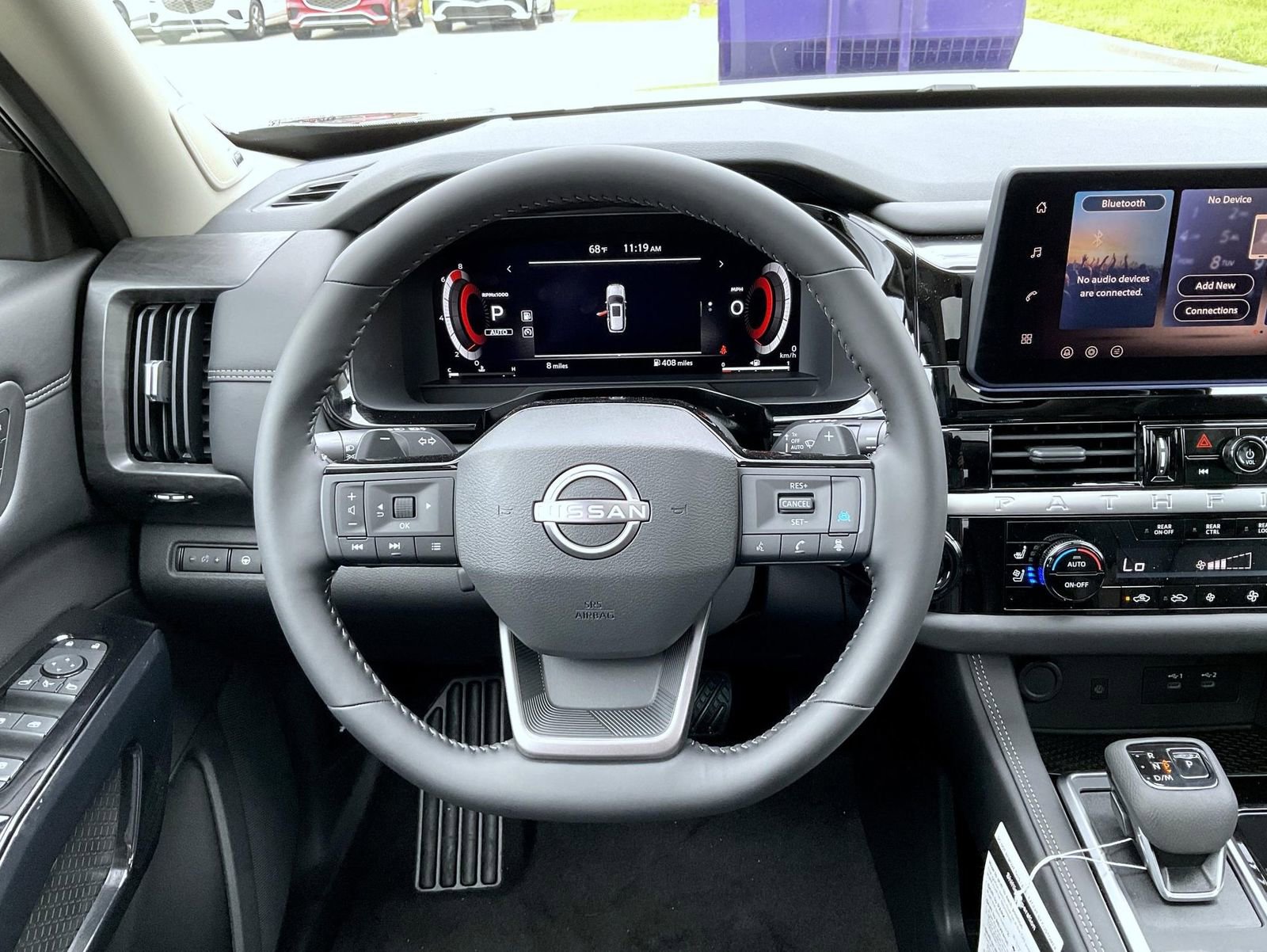 New 2026 Nissan Pathfinder Platinum AWD/4WD image 11
