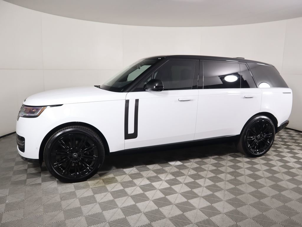 New 2025 Land Rover Range Rover Long Wheelbase SE image 8