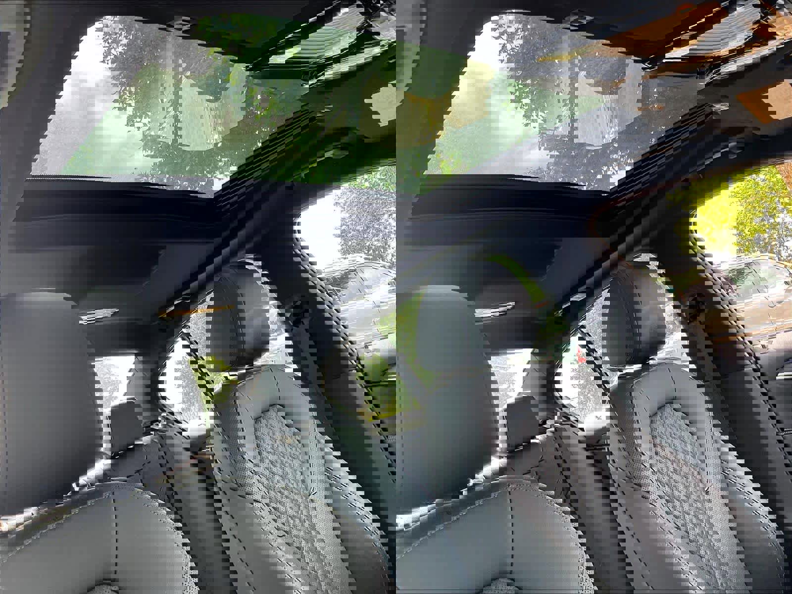 Used 2021 BMW 540i w/ Premium Package image 23