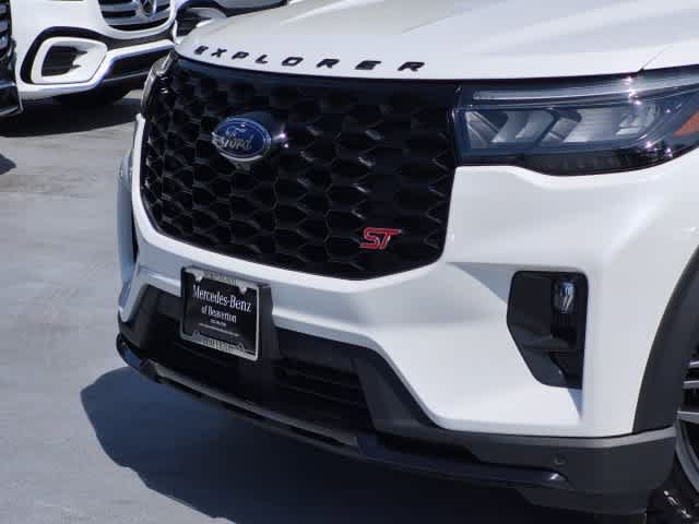 Used 2025 Ford Explorer ST w/ Sun And Sound Package AWD/4WD image 10