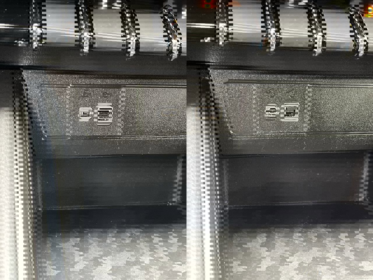 Used 2024 GMC Canyon AT4 w/ Technology Package image 24