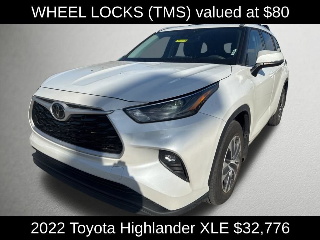 Used 2022 Toyota Highlander XLE image 7