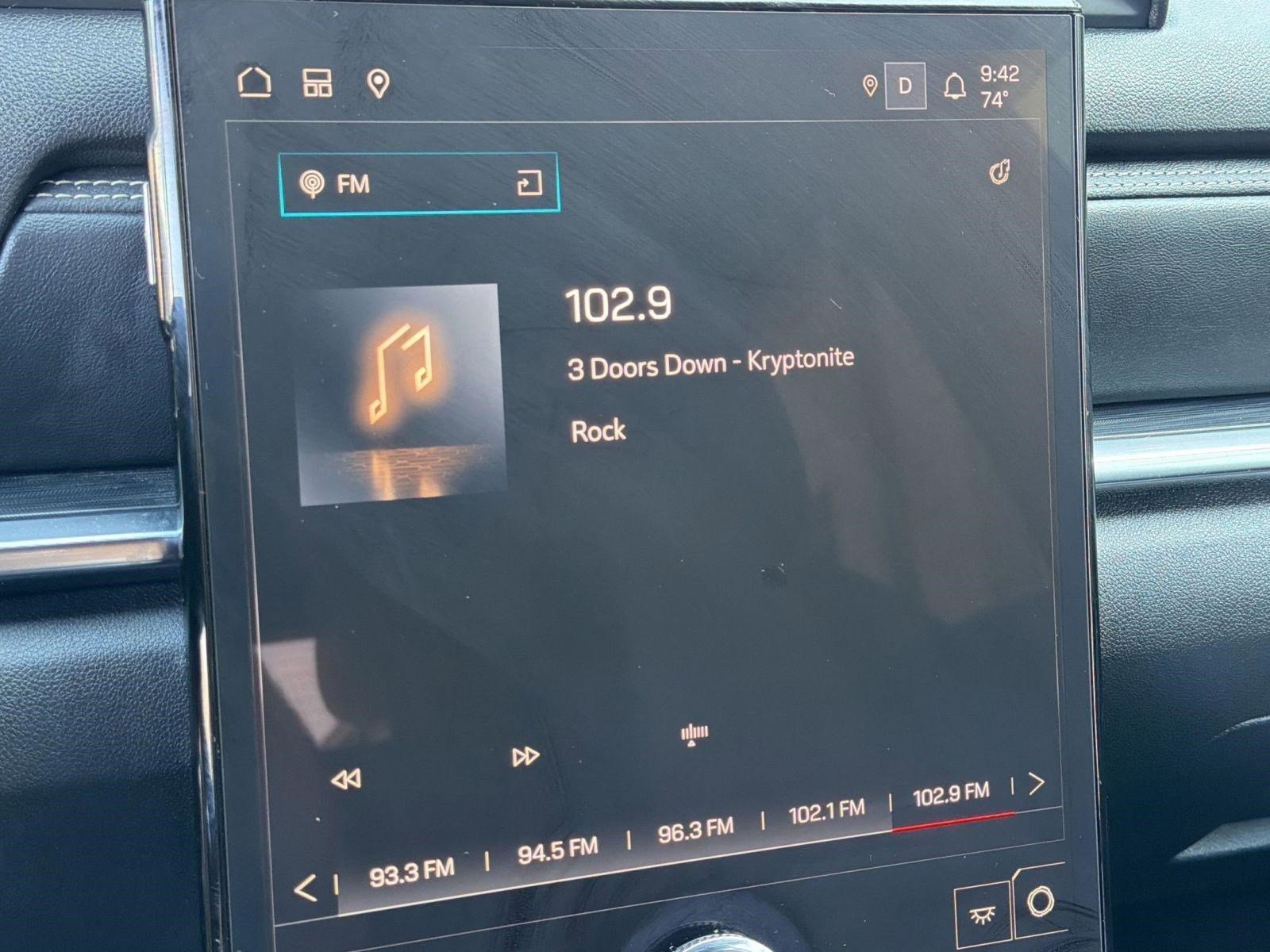 Used 2025 GMC Terrain Elevation AWD/4WD image 22