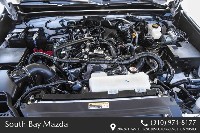 Used 2025 Toyota Tacoma SR5 AWD/4WD image 26
