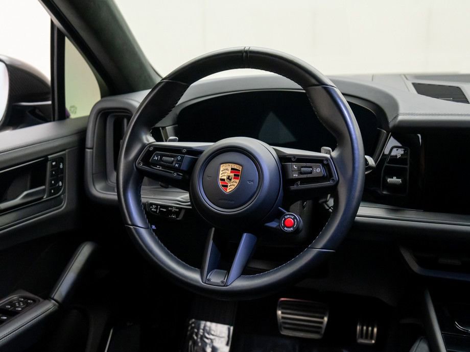 Certified 2024 Porsche Cayenne Turbo GT image 12