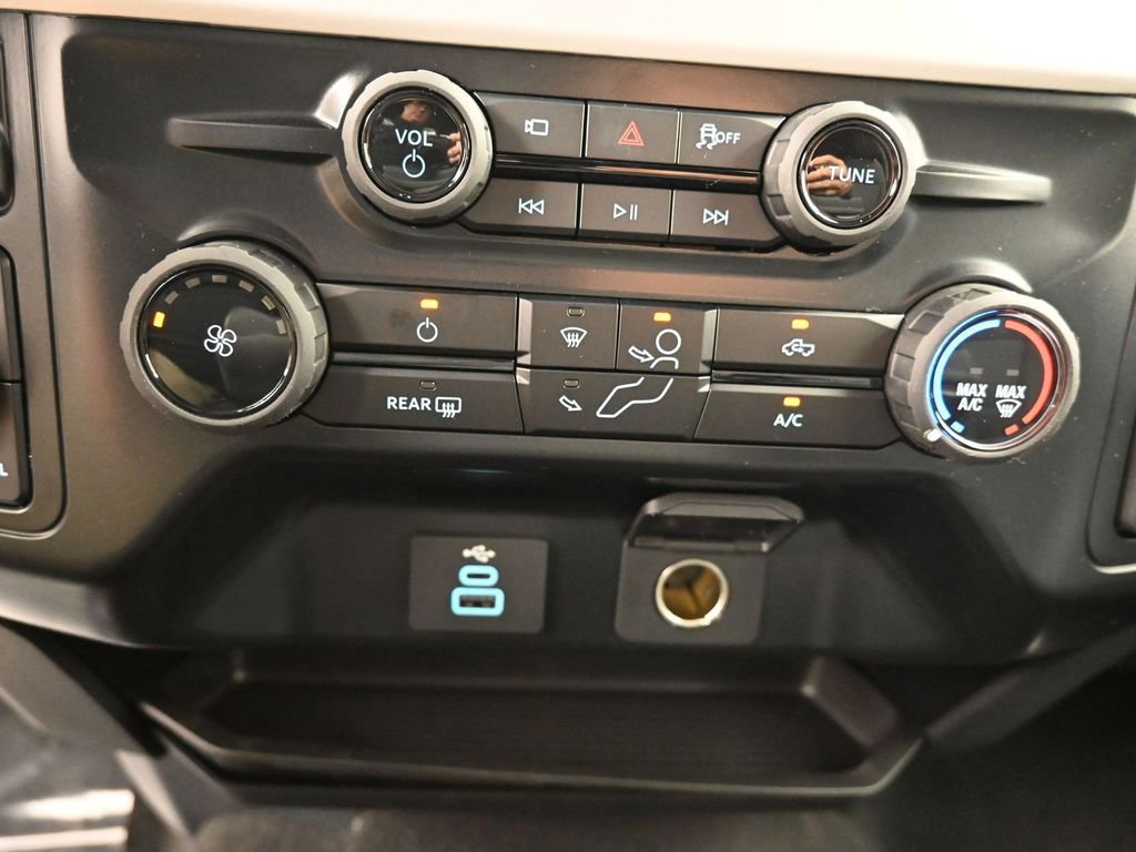 New 2026 Ford F350 4x4 Crew Cab Super Duty image 34
