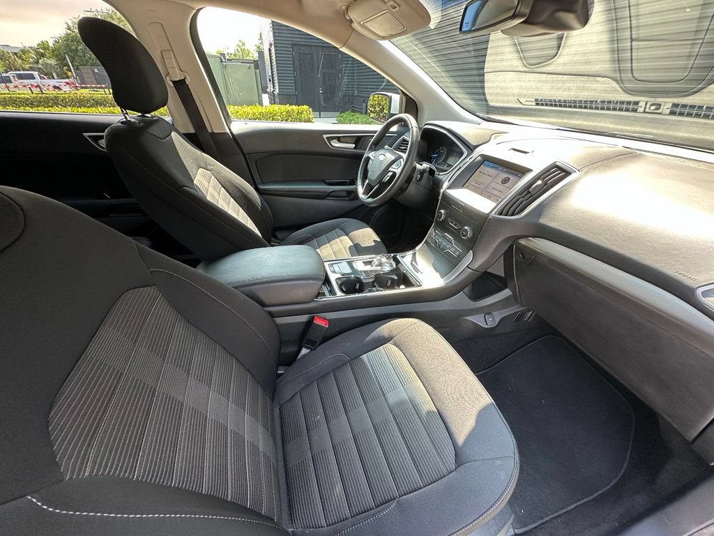 Used 2019 Ford Edge SEL FWD image 37