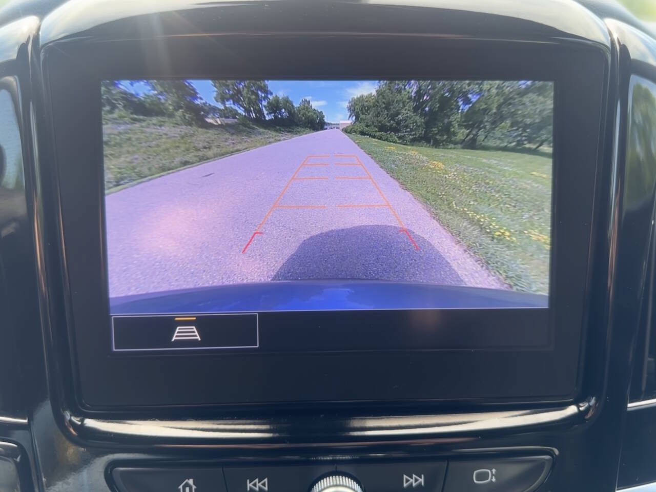 Used 2023 Chevrolet Traverse LT AWD/4WD image 15