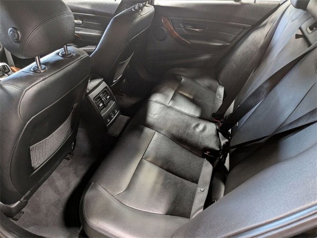 Used 2014 BMW 328i xDrive Sedan image 23