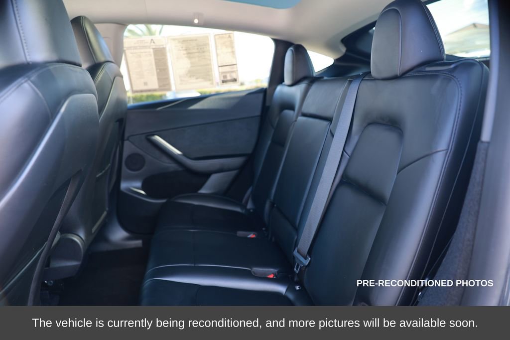 Used 2023 Tesla Model Y Long Range image 32