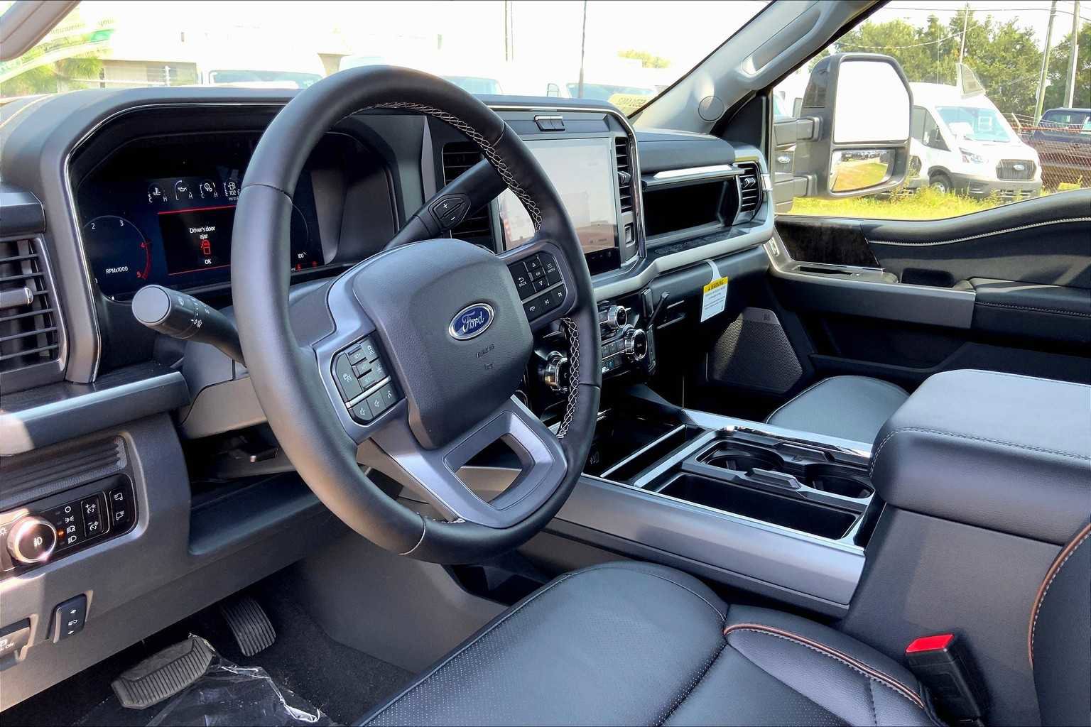 New 2025 Ford F350 Lariat w/ Lariat Ultimate Package image 8